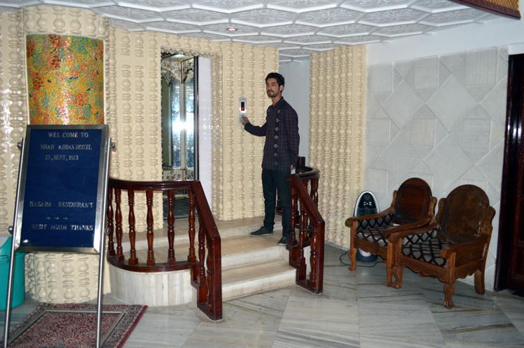 Shah Abbas Hotel At Dal Lake Srinagar (Jammu and Kashmir) Ngoại thất bức ảnh